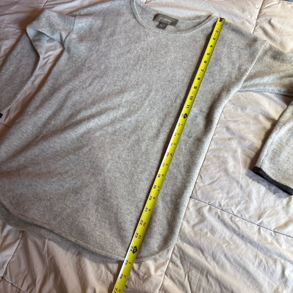 Women's Cashmere Sweater, Star on Back, Oatmeal, Size S - Picture 8 of 8